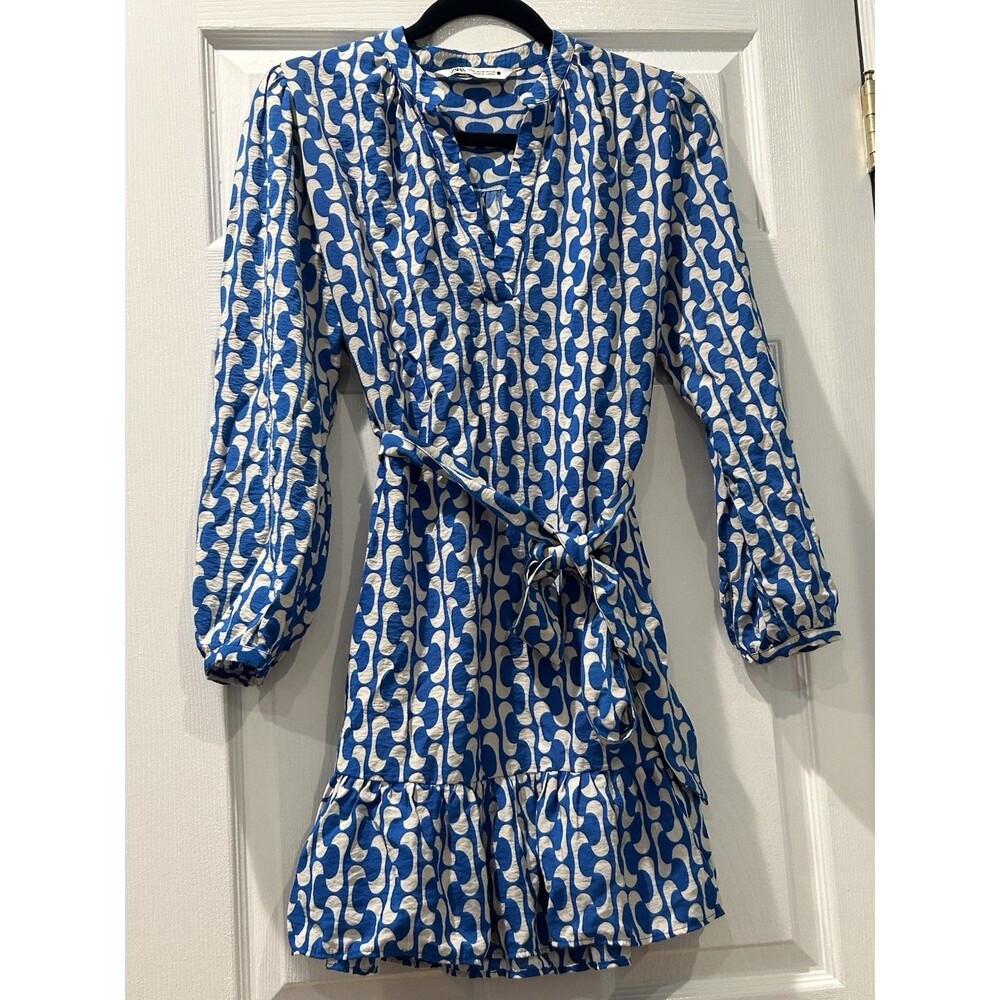 Zara Blue And White Print Long Sleeve Dress with Ruffle Hem. Size M